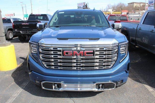 2025 GMC Sierra 1500 Vehicle Photo in SAINT CLAIRSVILLE, OH 43950-8512