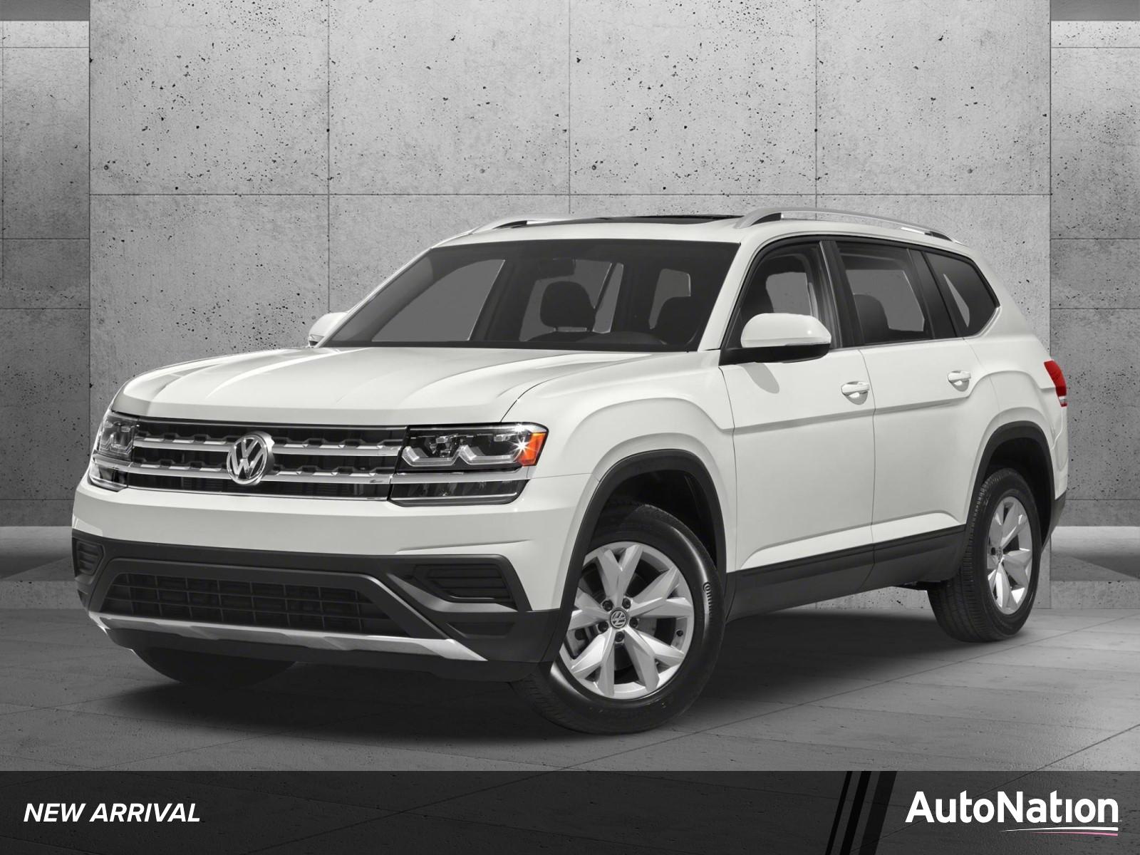 2019 Volkswagen Atlas Vehicle Photo in VALENCIA, CA 91355-1705