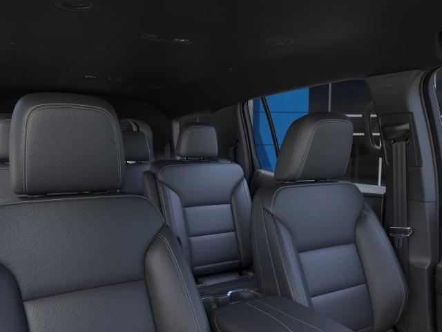 2025 Chevrolet Traverse Vehicle Photo in Roslyn, NY 11576