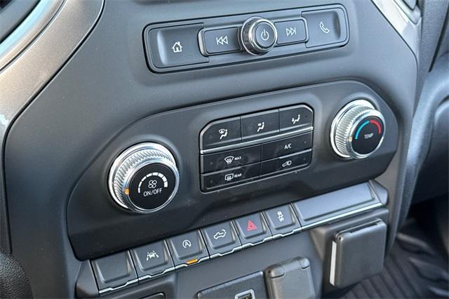 2025 GMC Sierra 1500 Vehicle Photo in ELK GROVE, CA 95757-8703