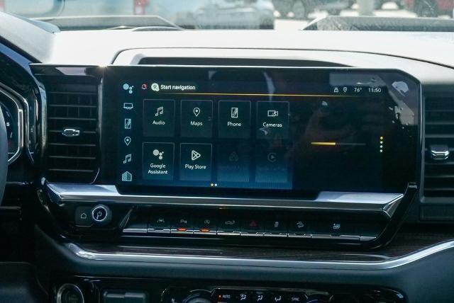 2025 Chevrolet Silverado 1500 Vehicle Photo in VENTURA, CA 93003-8585
