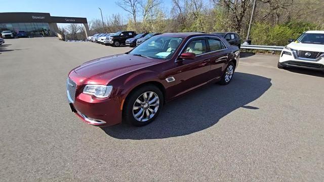 2017 Chrysler 300 Vehicle Photo in Pleasant Hills, PA 15236
