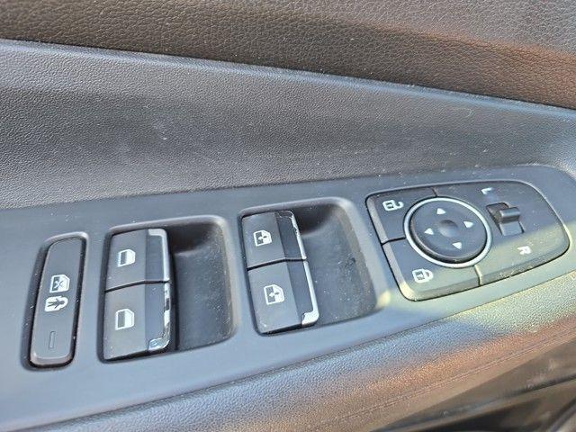 2022 Hyundai SANTA FE Vehicle Photo in Pleasant Hills, PA 15236