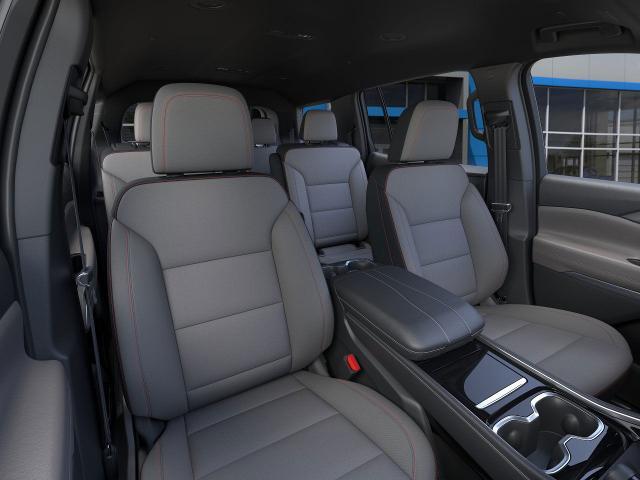 2025 Chevrolet Traverse Vehicle Photo in TOPEKA, KS 66609-0000