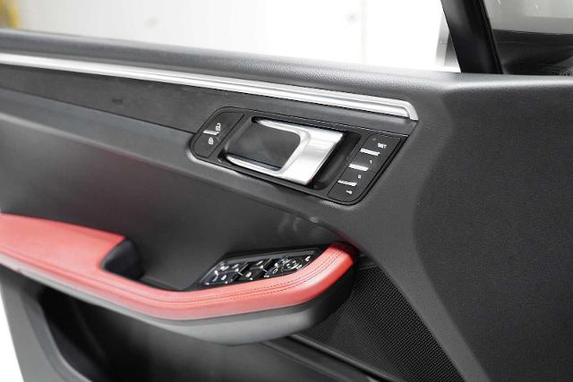 2020 Porsche Macan Vehicle Photo in GRAPEVINE, TX 76051