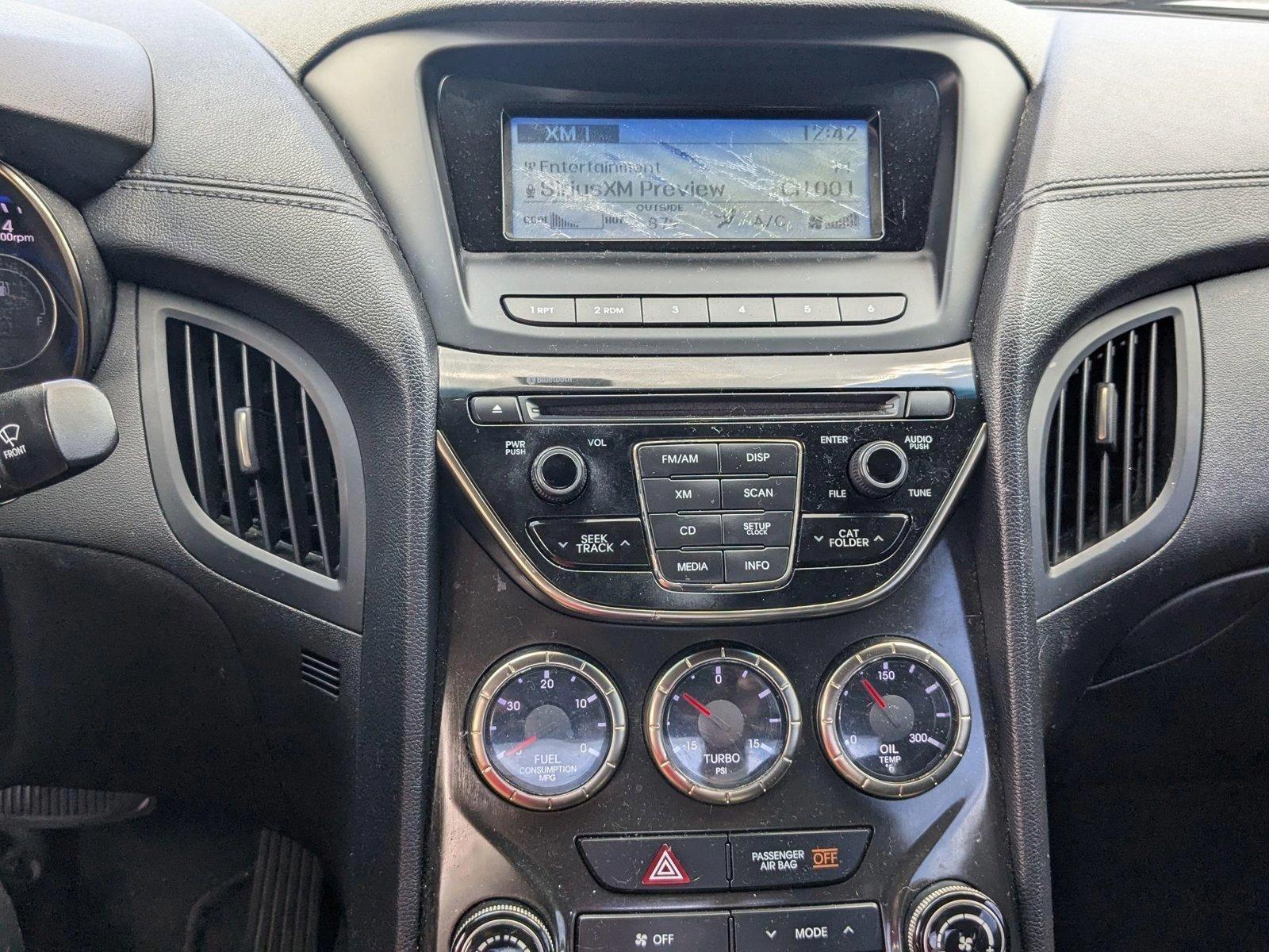 2013 Hyundai Genesis Coupe Vehicle Photo in PEMBROKE PINES, FL 33024-6534