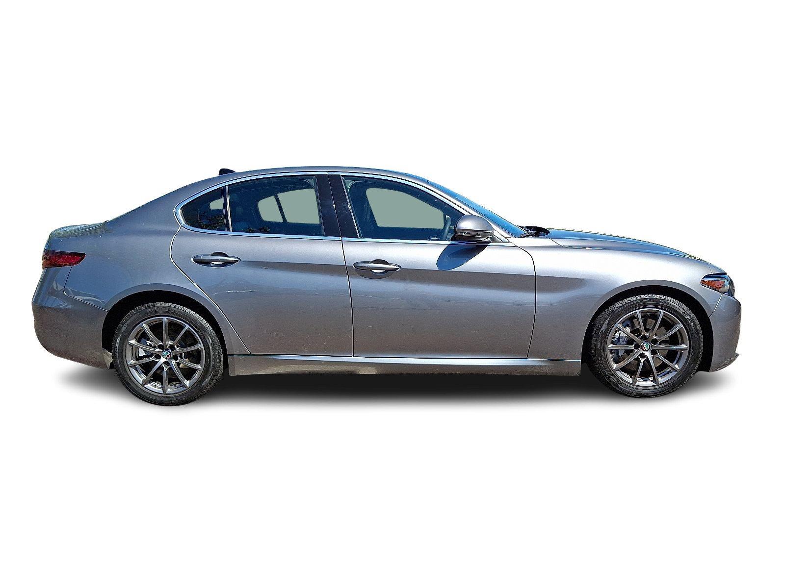 2019 Alfa Romeo Giulia Vehicle Photo in Willow Grove, PA 19090