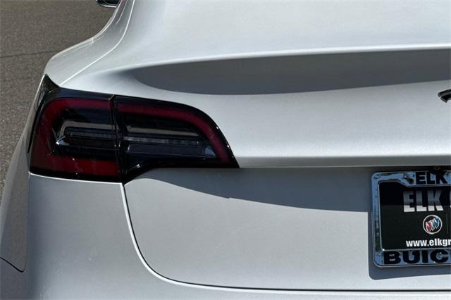 2020 Tesla Model 3 Vehicle Photo in ELK GROVE, CA 95757-8703