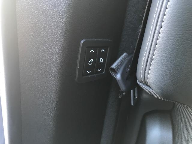 2024 Cadillac XT6 Vehicle Photo in GREEN BAY, WI 54303-3330