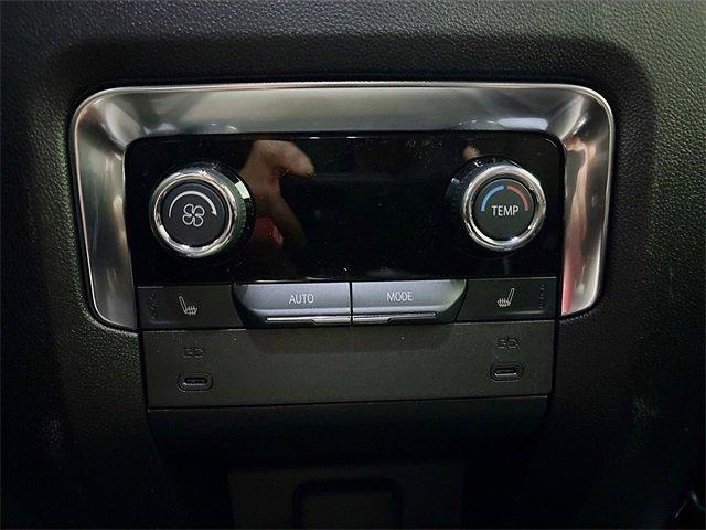 2025 Chevrolet Tahoe Vehicle Photo in PUYALLUP, WA 98371-4149