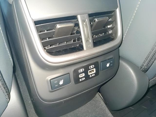 2025 Subaru Outback Vehicle Photo in Green Bay, WI 54304