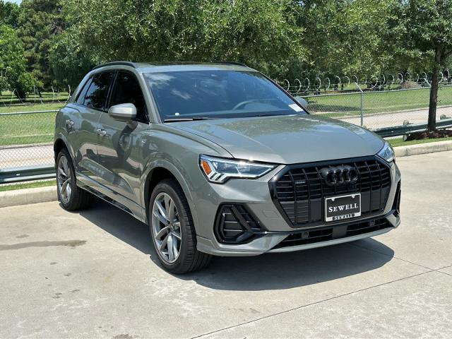 2025 Audi Q3 Vehicle Photo in HOUSTON, TX 77090
