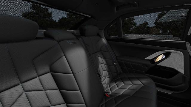 2025 BMW 760i xDrive Vehicle Photo in GRAPEVINE, TX 76051