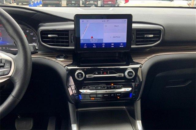 2023 Ford Explorer Vehicle Photo in TOPEKA, KS 66609-0000
