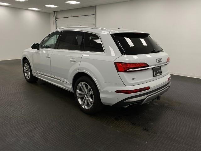 2025 Audi Q7 Vehicle Photo in Appleton, WI 54913