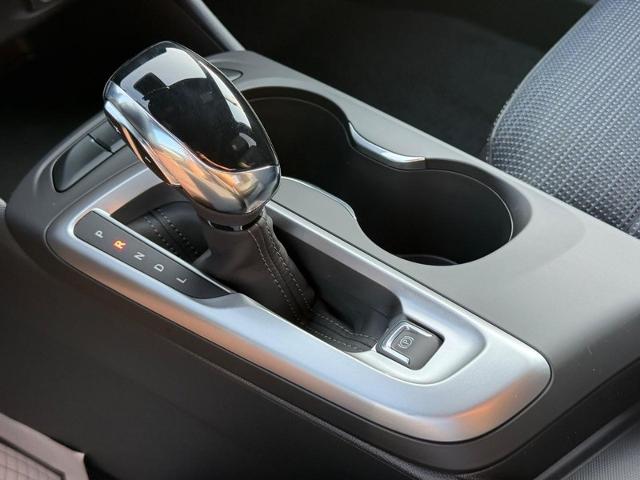2025 Buick Envista Vehicle Photo in COLUMBIA, MO 65203-3903