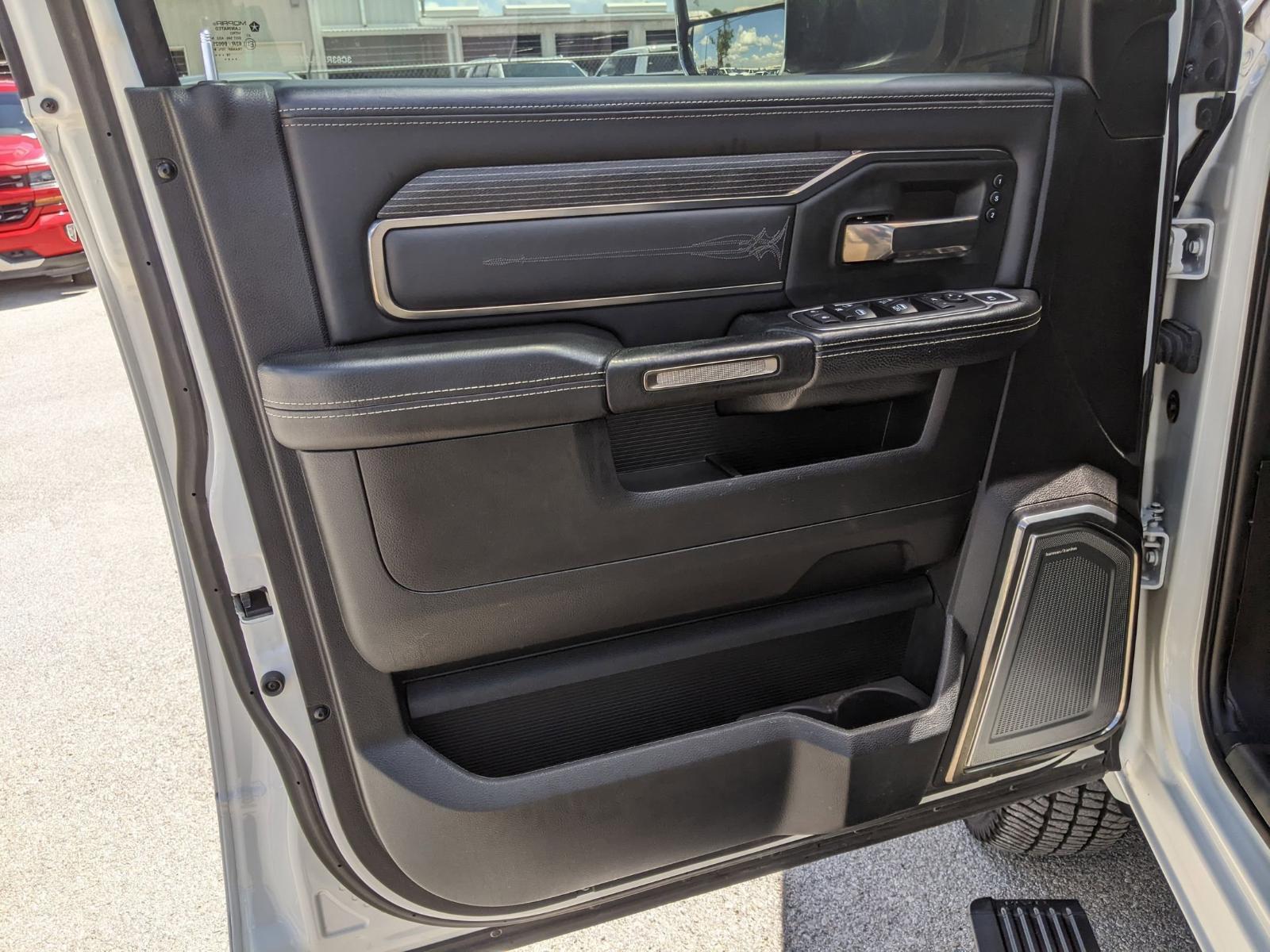 2019 Ram 3500 Vehicle Photo in Seguin, TX 78155