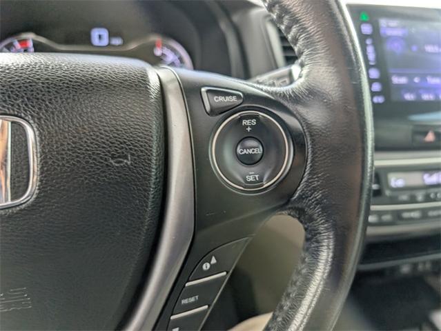 2016 Honda Pilot Vehicle Photo in ENGLEWOOD, CO 80113-6708