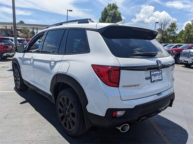 2022 Honda Passport Vehicle Photo in AURORA, CO 80012-4011
