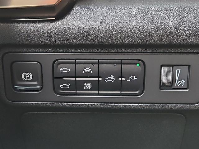 2025 GMC HUMMER EV Pickup Vehicle Photo in TREVOSE, PA 19053-4984
