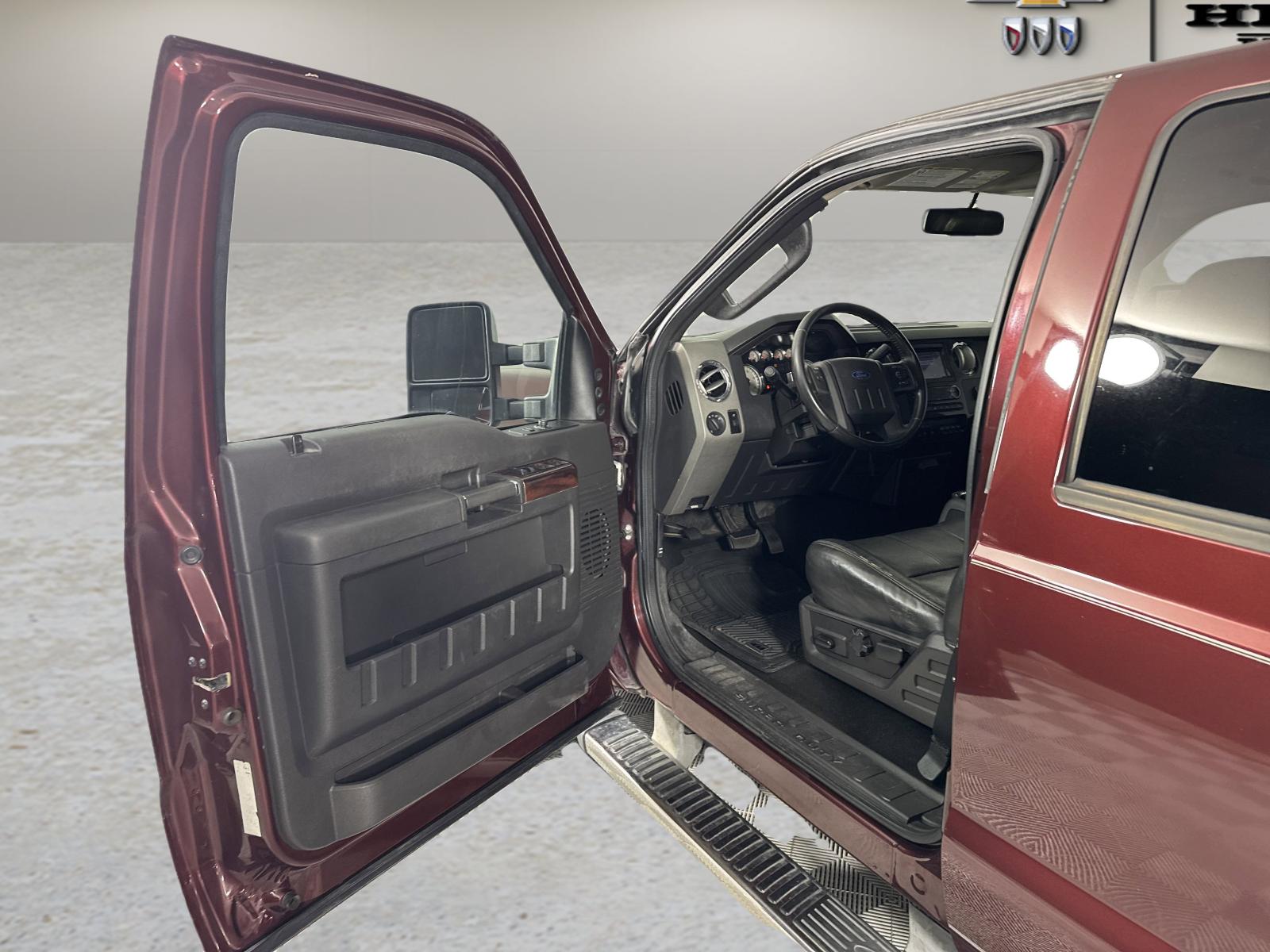 2010 Ford Super Duty F-250 SRW Vehicle Photo in GEORGETOWN, TX 78626-7508
