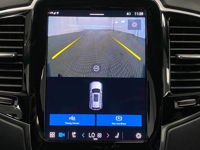 2023 Volvo XC90 Vehicle Photo in Appleton, WI 54913
