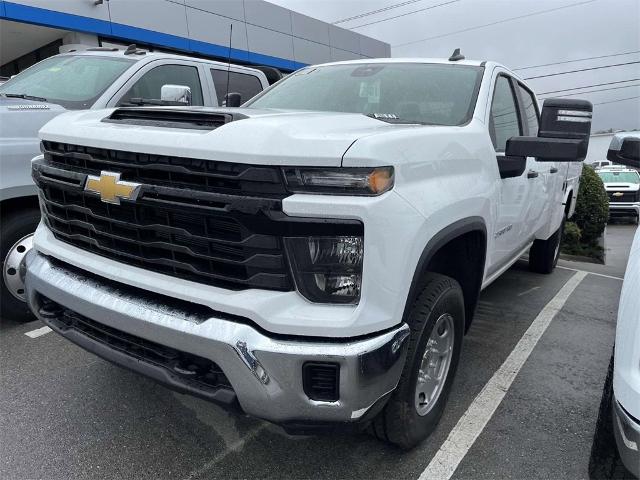 2024 Chevrolet Silverado 2500 HD Vehicle Photo in ALCOA, TN 37701-3235