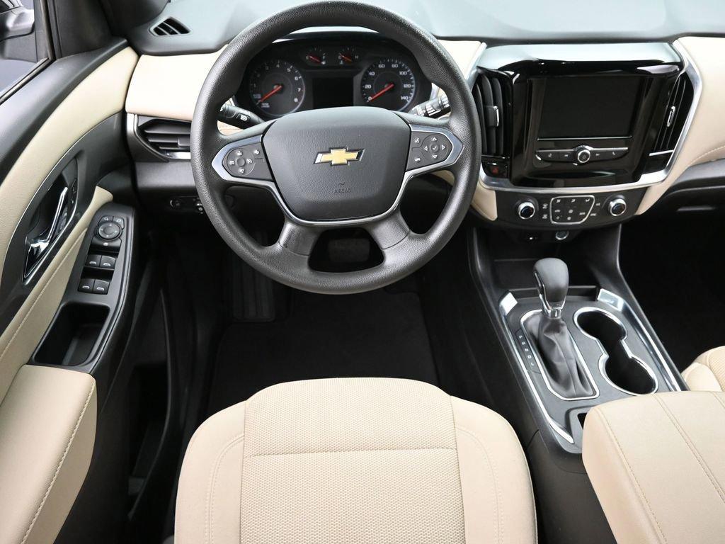 2024 Chevrolet Traverse Limited Vehicle Photo in Cedar Rapids, IA 52402