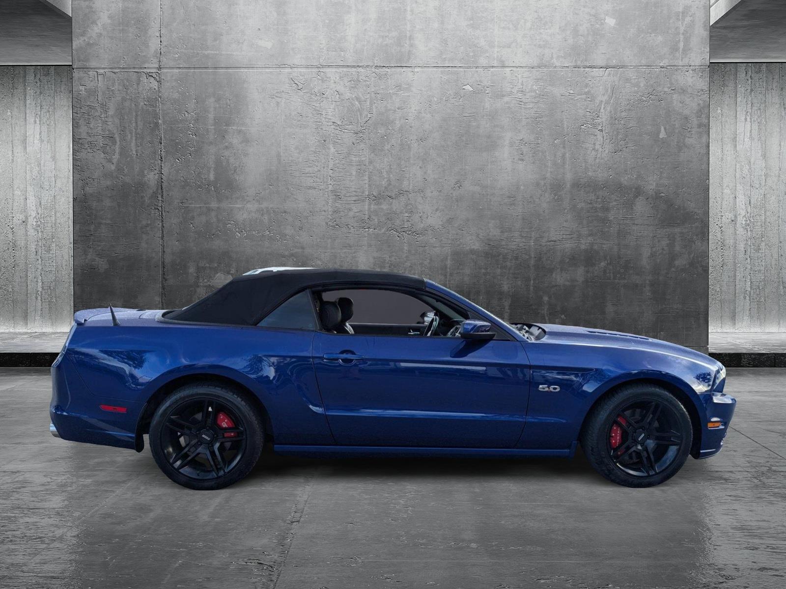 2014 Ford Mustang Vehicle Photo in St. Petersburg, FL 33713