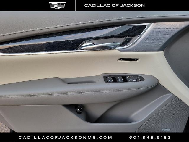 2025 Cadillac XT6 Vehicle Photo in RIDGELAND, MS 39157-4406