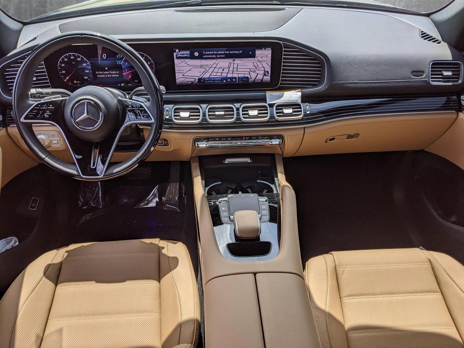 2024 Mercedes-Benz GLE Vehicle Photo in Delray Beach, FL 33444