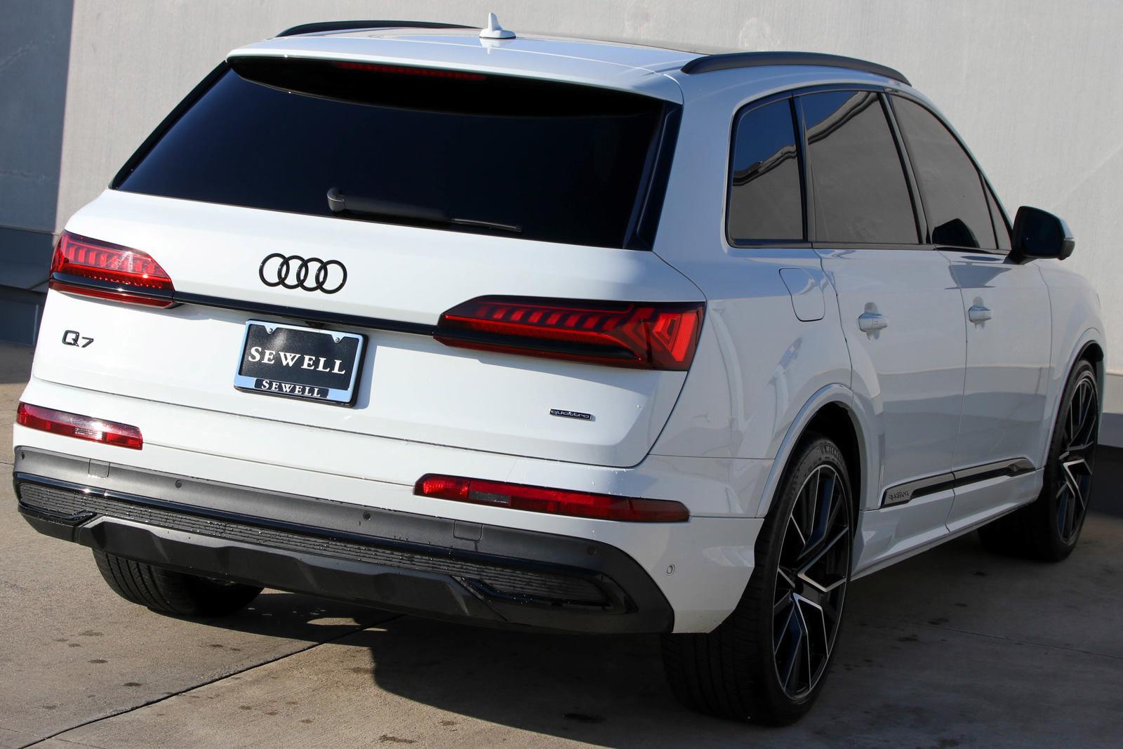 2022 Audi Q7 Vehicle Photo in SUGAR LAND, TX 77478