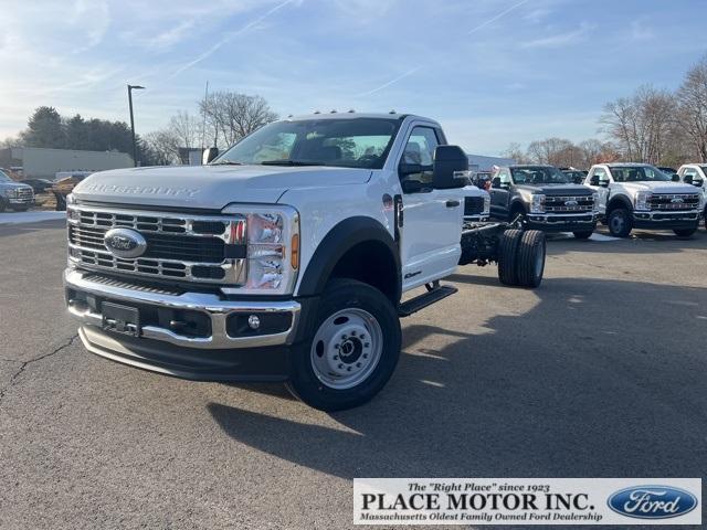 2024 Ford Super Duty F-600 DRW Vehicle Photo in Webster, MA 01570-1415