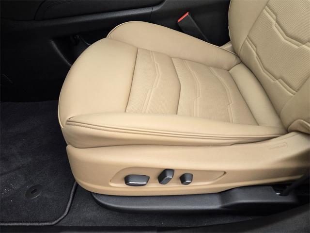 2025 Cadillac XT6 Vehicle Photo in Oklahoma City, OK 73114
