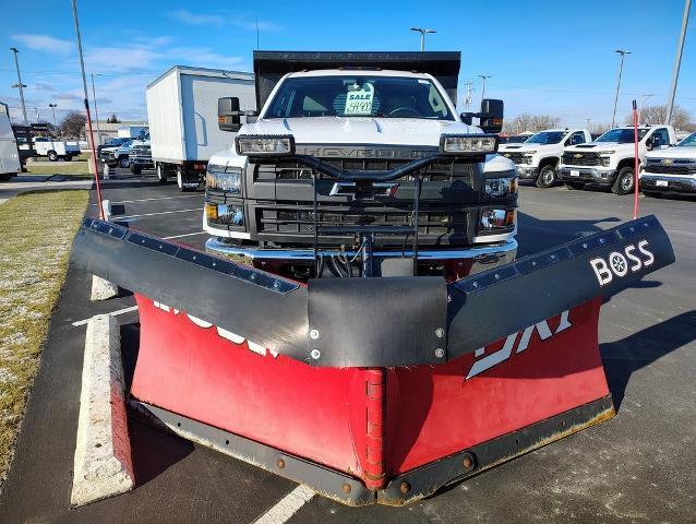 2021 Chevrolet Silverado 4500 HD Vehicle Photo in GREEN BAY, WI 54304-5303