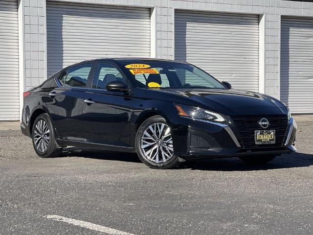 2024 Nissan Altima Vehicle Photo in TURLOCK, CA 95380-4918