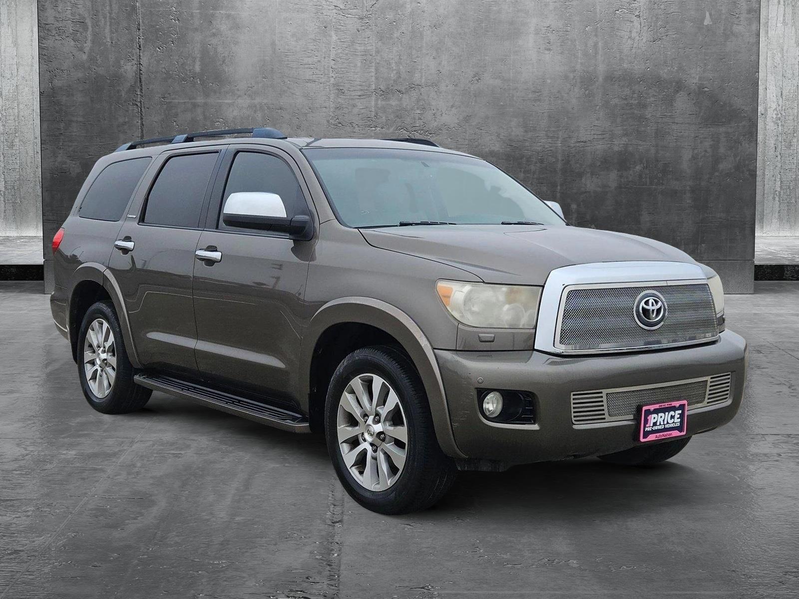 2013 Toyota Sequoia Vehicle Photo in CORPUS CHRISTI, TX 78416-1100