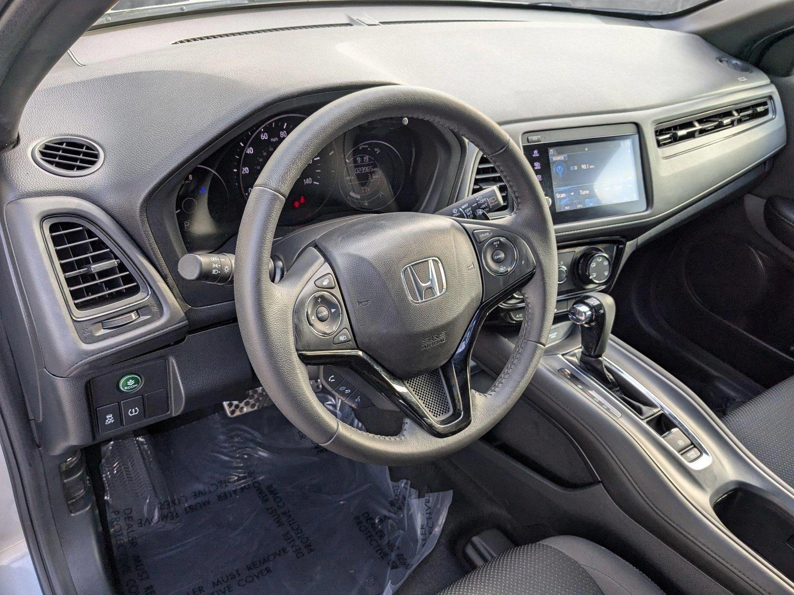 2022 Honda HR-V Vehicle Photo in Pembroke Pines , FL 33084