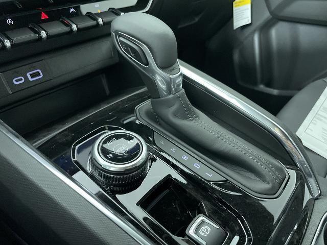 2024 GMC Canyon Vehicle Photo in GILBERT, AZ 85297-0402