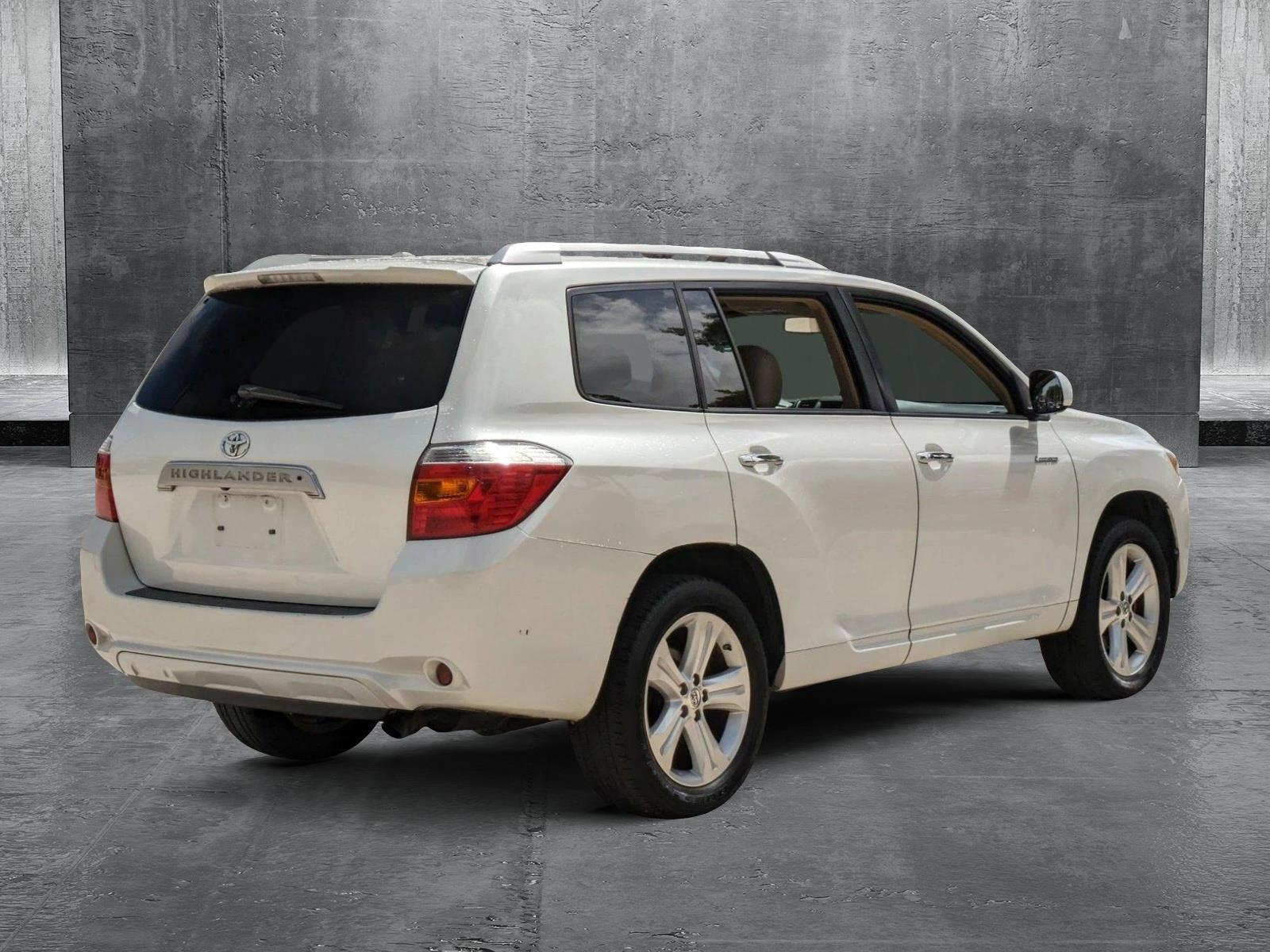 2010 Toyota Highlander Vehicle Photo in Davie, FL 33331