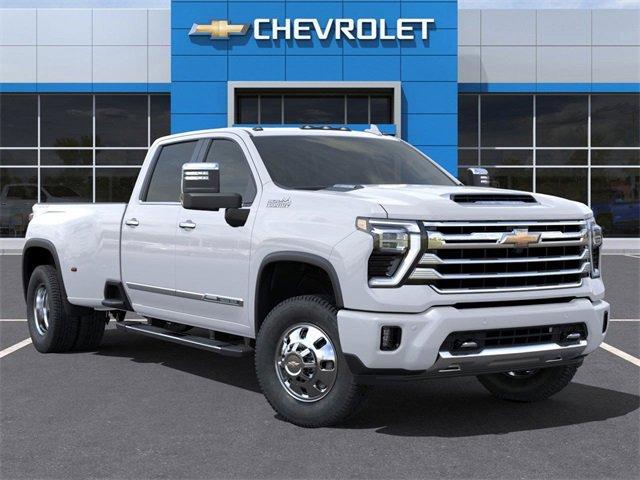 2025 Chevrolet Silverado 3500 HD Vehicle Photo in AURORA, CO 80011-6998