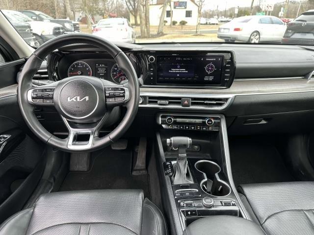 2022 Kia K5 Vehicle Photo in SAINT JAMES, NY 11780-3219