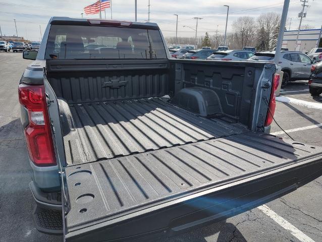 2022 Chevrolet Silverado 1500 LTD Vehicle Photo in GREEN BAY, WI 54304-5303