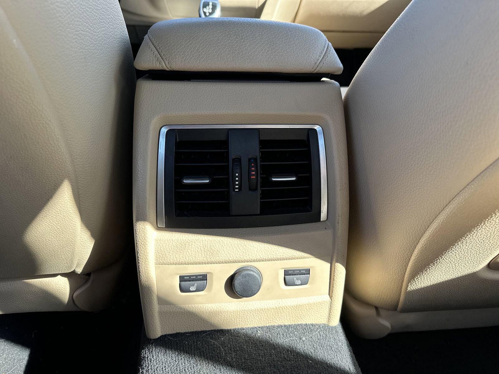 2017 BMW 330i xDrive Vehicle Photo in Lancaster, PA 17601