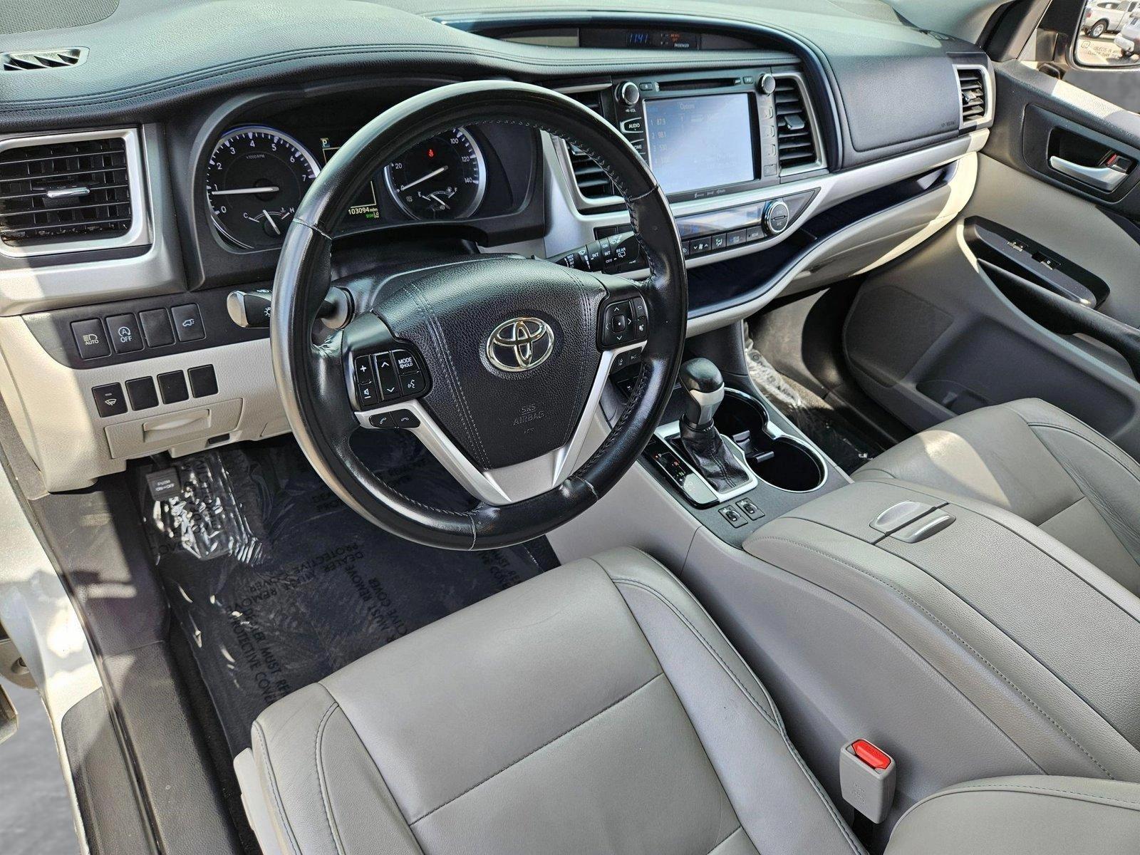 2018 Toyota Highlander Vehicle Photo in HENDERSON, NV 89014-6702