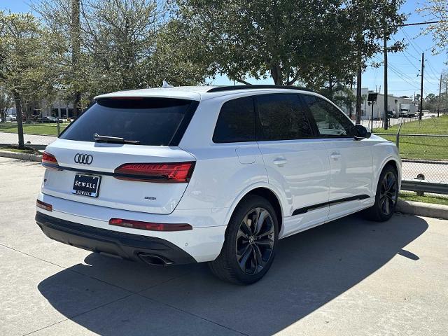 2025 Audi Q7 Vehicle Photo in HOUSTON, TX 77090