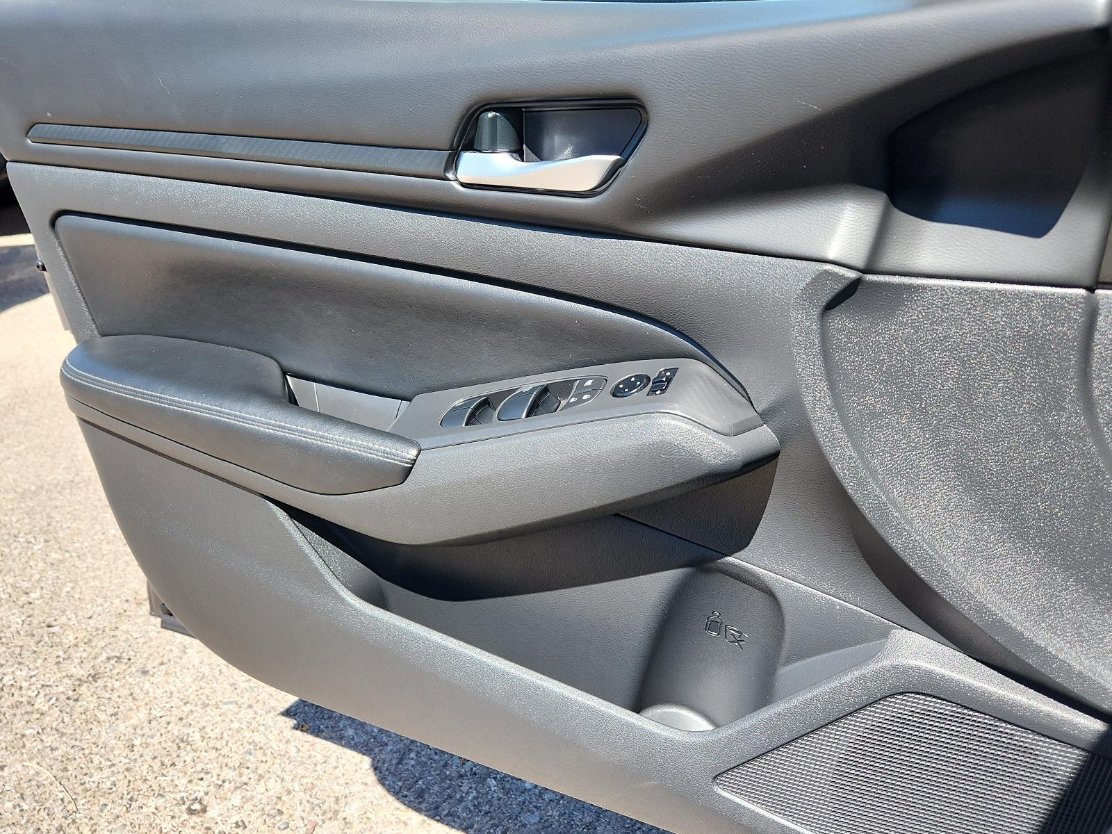 2024 Nissan Altima Vehicle Photo in Albuquerque, NM 87110