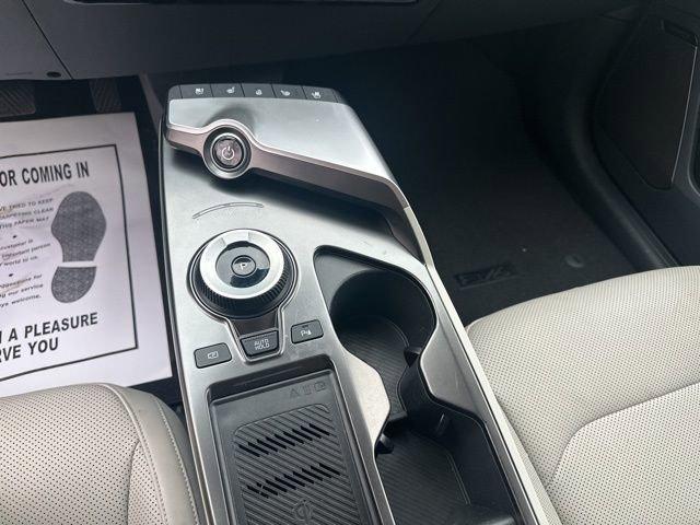 2022 Kia EV6 Vehicle Photo in MEDINA, OH 44256-9631