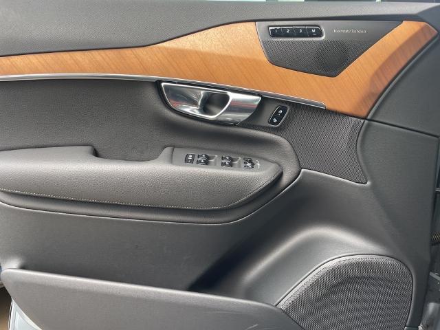 2022 Volvo XC90 Vehicle Photo in Grapevine, TX 76051