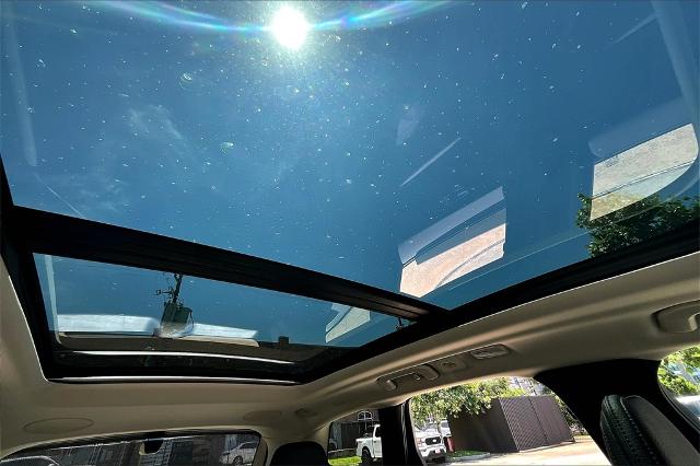2025 Volvo XC60 Plug-In Hybrid Vehicle Photo in Houston, TX 77007